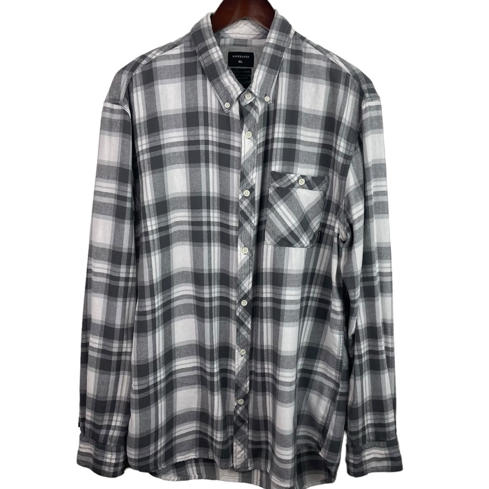 Quiksilver | Gray White Plaid Button Down Flannel Long Sleeve Shirt
